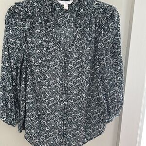 LC Lauren Conrad Navy and White Floral Top size M